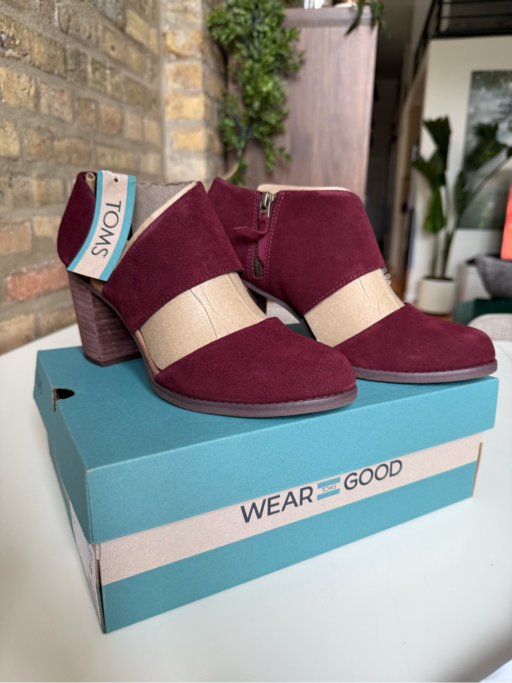 TOMS Women's Maroon Milan Suede Block Heel Ankle Booties